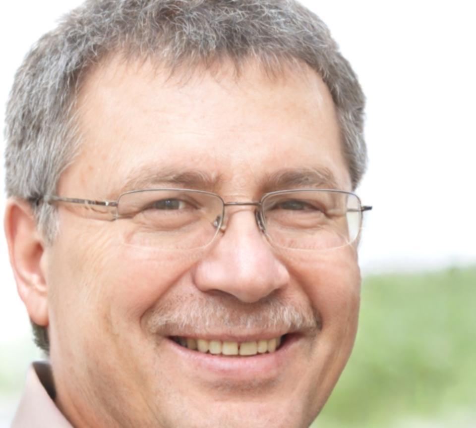 Professor Miguel Santos